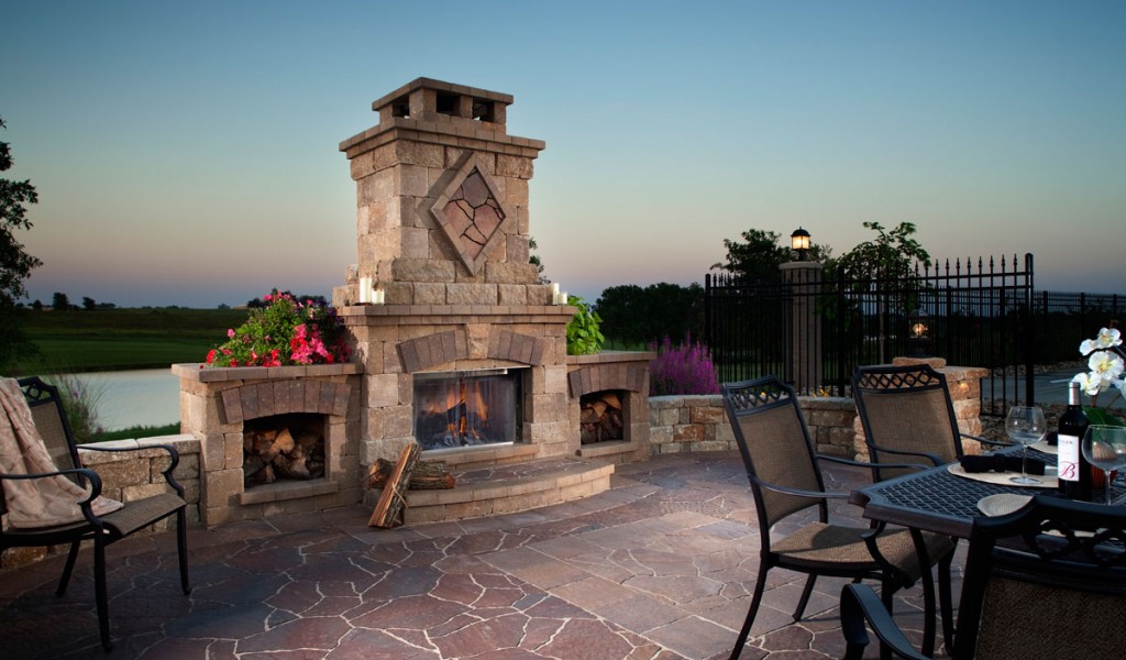 Belgard Bristol Fireplace