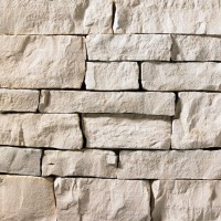 A nearly white, neutral-colored stone veneer perfect for any hardscape idea on the exterior or interior of any home or landscape.